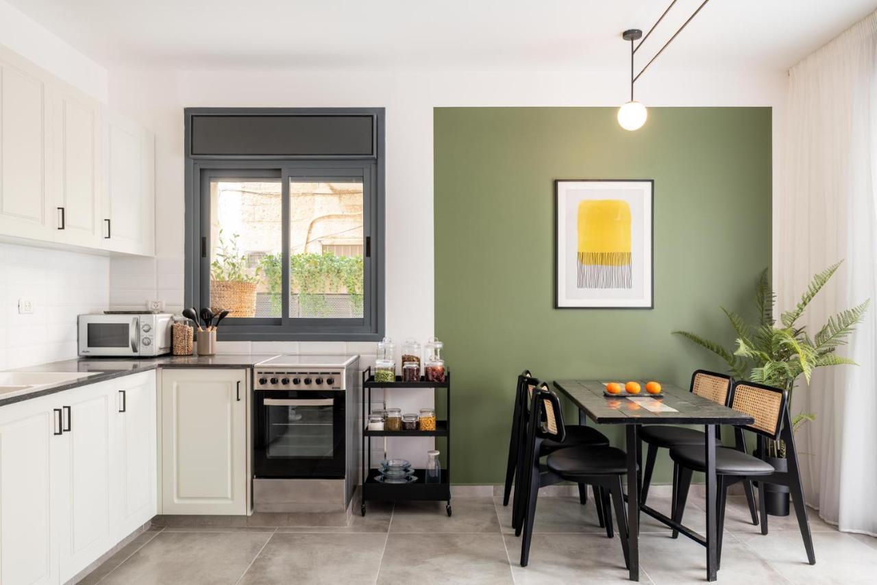 Mr. Agrippa - By Tlv2Go Apartment Jerusalem Exterior photo