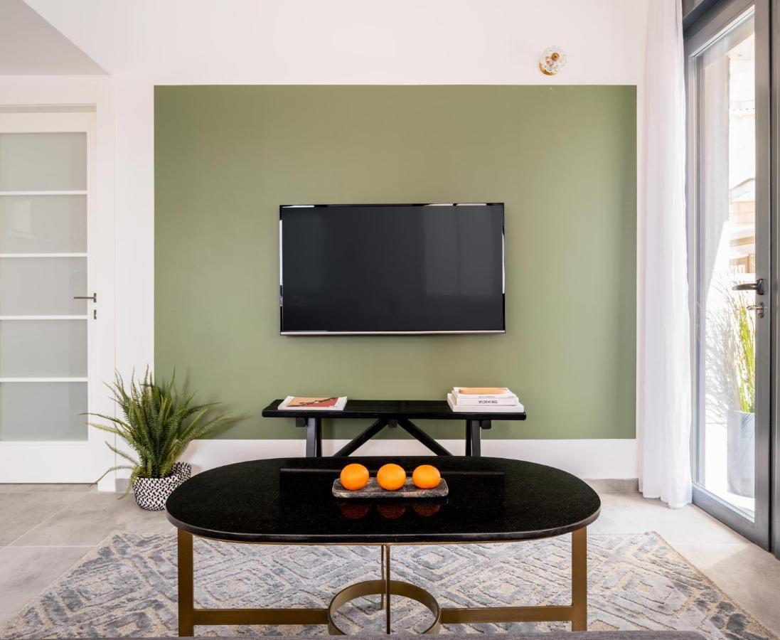 Mr. Agrippa - By Tlv2Go Apartment Jerusalem Exterior photo
