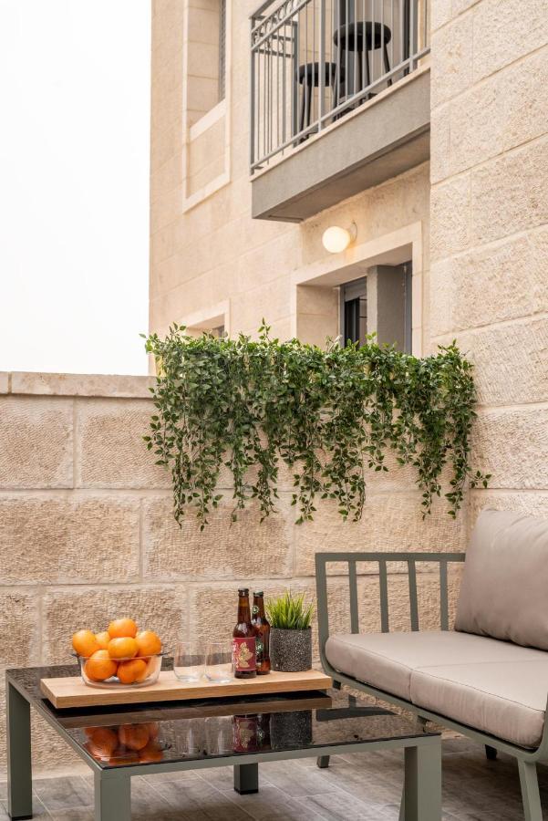 Mr. Agrippa - By Tlv2Go Apartment Jerusalem Exterior photo
