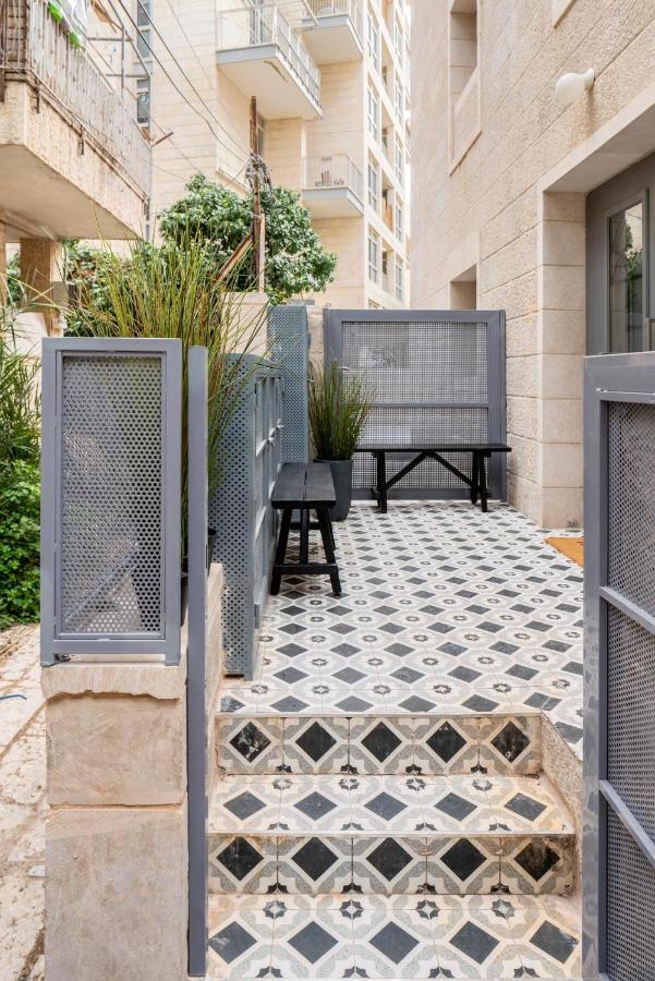 Mr. Agrippa - By Tlv2Go Apartment Jerusalem Exterior photo