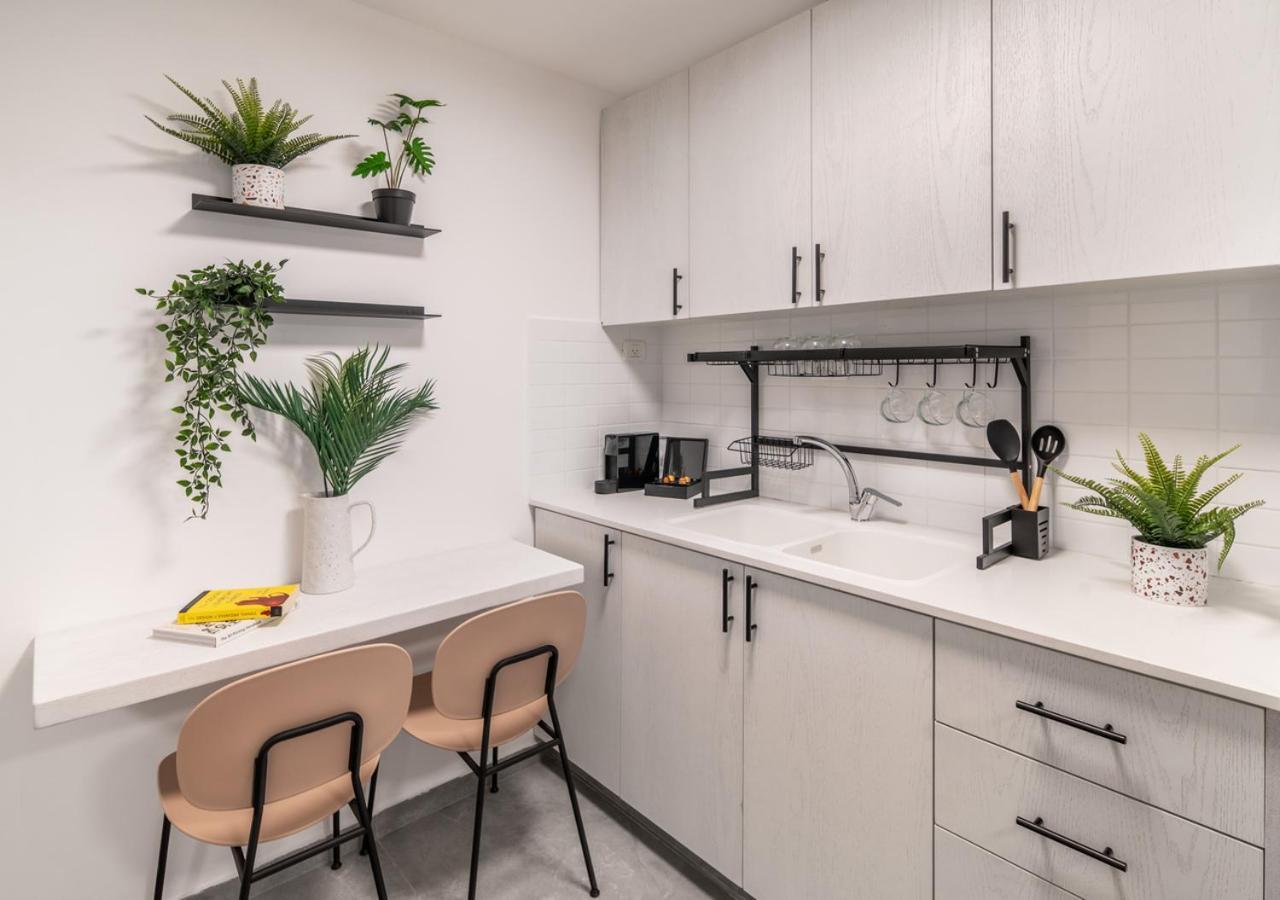 Mr. Agrippa - By Tlv2Go Apartment Jerusalem Room photo